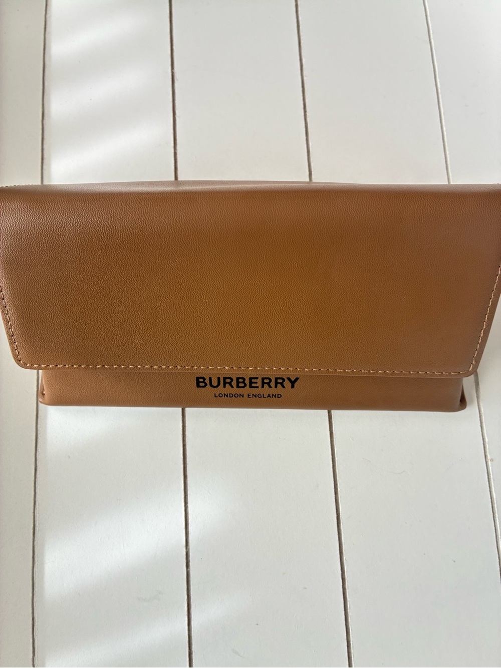 Burberry London England tan eyeglass / sunglasses case